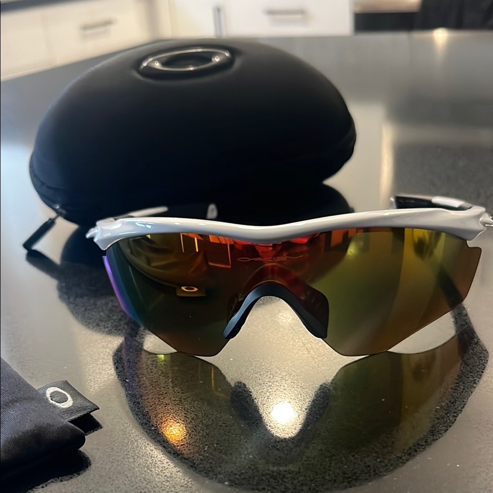 Oakley White Sunglasses with Reflective Lens M2